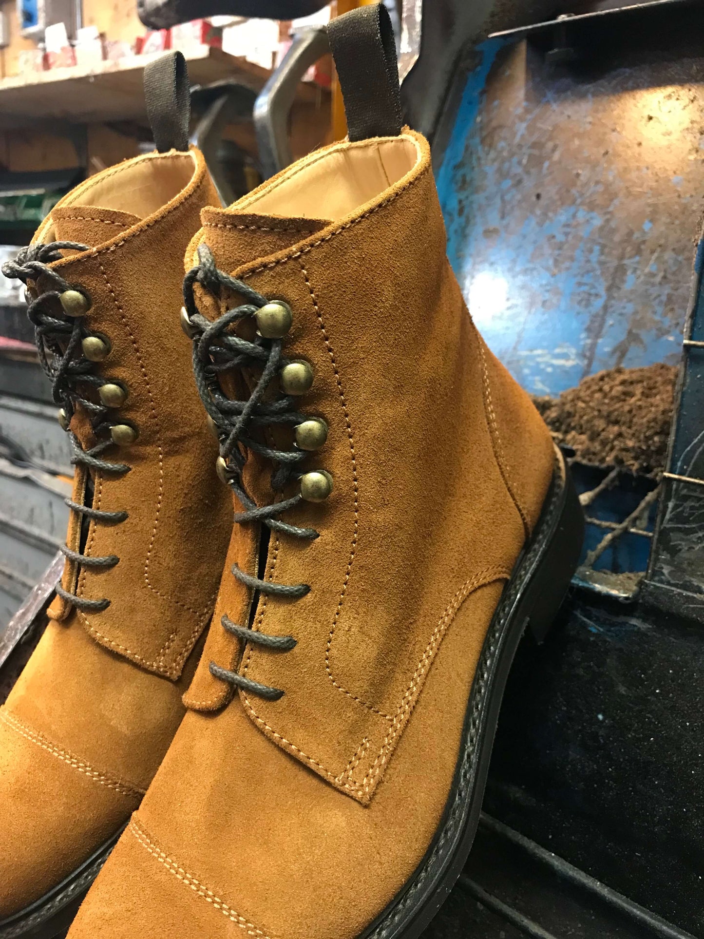 Boots Wild velours brandy