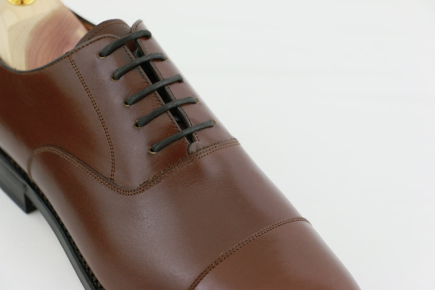 chaussure ville homme richelieu cuir-chataigne diplomate ypsons vue zoom